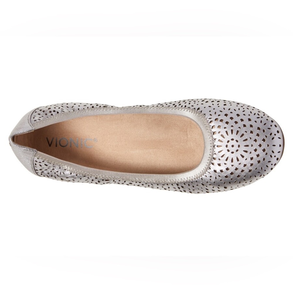 Like New In Box Vionic Pewter Robyn Style Flats - image 3